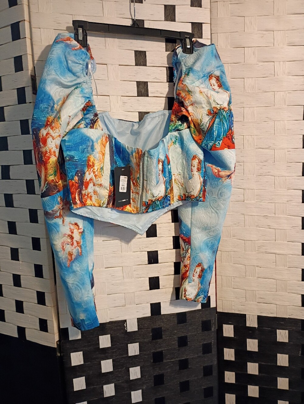 Stylish...Women's Blue Printed Puff-Sleeve Jeans Top